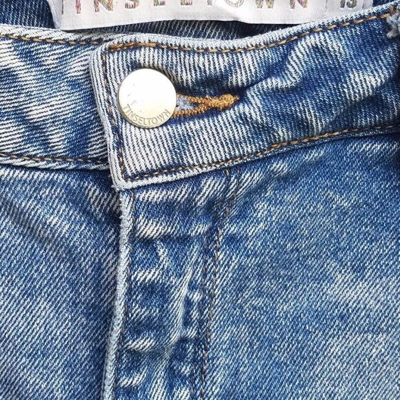 Tinseltown Distressed Jeans with frayed bottoms size 13 - Picture 8 of 15